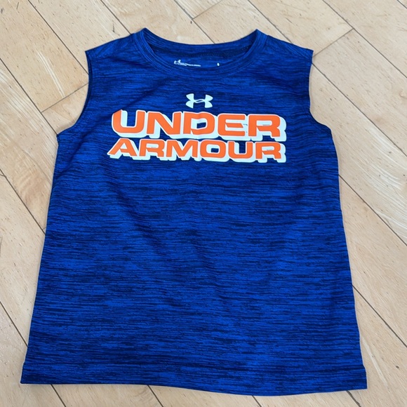 Under Armour boys short sleeve shirt bundle size 5 - Picture 2 of 3